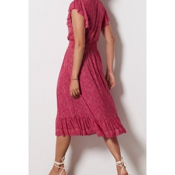 EVEREVE Elena Size Small Flutter Sleeves Pink Ditzy Floral Dress Tiered Hem - Picture 4 of 10